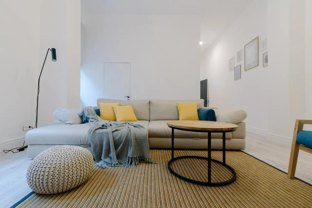 Apartment On Mikhalcuk Львов